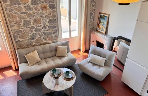 Carqueiranne Apartment | Appartement cosy proche du port, des plages et des restaurants