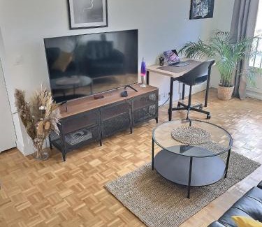 Thiais Apartment | Appartement cosy Thiais - Proche Paris et Orly Aéroport
