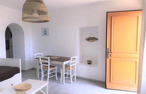 Belgodere House | Appartement de Charme, Terrasse et vue sur la mer