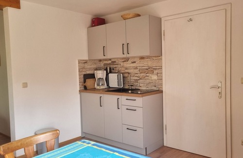 Gollenshausen a.Chiemsee Apartment | Appartement 3 - 25 qm - See/Bergblick - Eckbalkon Sonne/Schatten