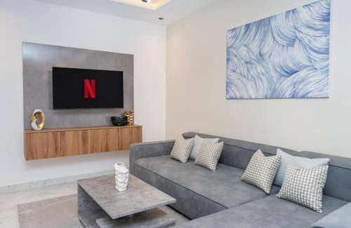 Branes Apartment | Appartement de luxe confortable - serenity staysn