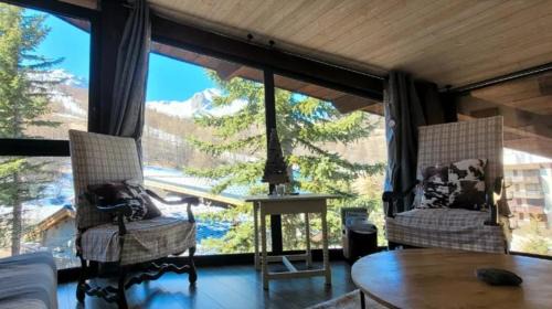 Le Super-Sauze Apartment | Appartement de montagne, CHARME et calme au pied des pistes