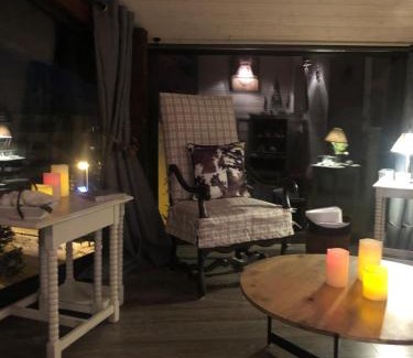 Le Super-Sauze Apartment | Appartement de montagne, CHARME et calme au pied des pistes