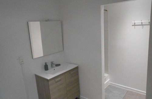 Langogne Apartment | Appartement de Plein Pied Proche Toutes Commodités