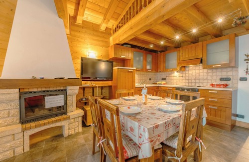 Les Bossons Apartment | Appartement Des Granges, Chamonix, France