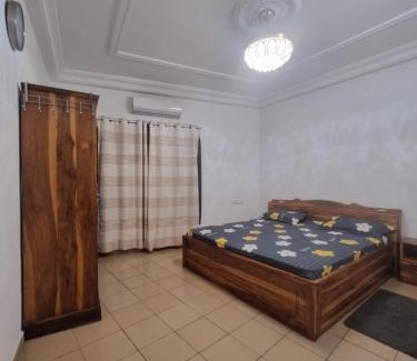 Lome Apartment | Appartement deux chambres-salon