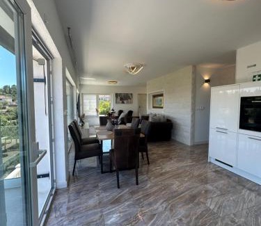 Brinje Apartment | Appartement Ellara Penthouse