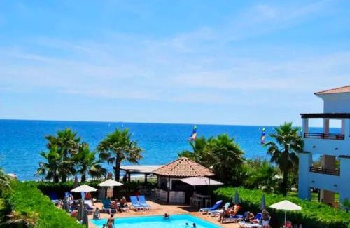 Moriani-Plage Apartment | Appartement en bord de mer avec piscine
