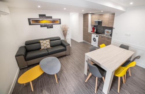 Meyzieu Nord Ouest Apartment | Appartement Ensoleillée Lyon Eurexpo , proche Stade