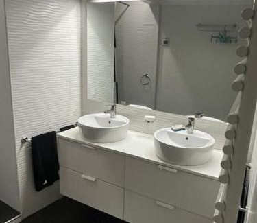Saint-Claude Apartment | Appartement entre lacs et montagnes
