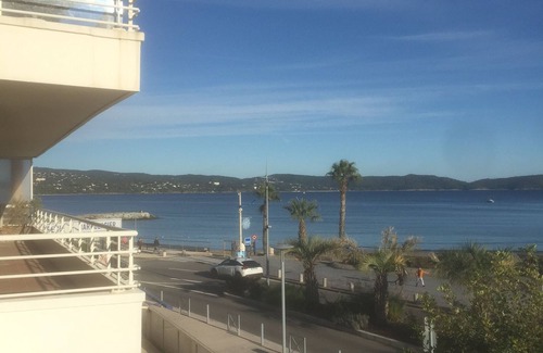 Cavaliere Apartment | Appartement Face Au Port Et Plage, Plein Centre Ville, Grande Terrasse, Piscine