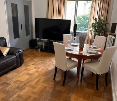 Prince–Marmottan Apartment | Appartement à Boulogne Billancourt proche de Paris