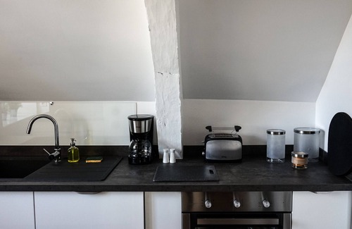 Brive-la-Gaillarde Apartment | ★ Appartement Atypique ★ Cuisine Design ★ Parking