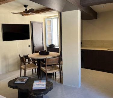 La Celle-sous-Gouzon Apartment | Appartement La Ponche