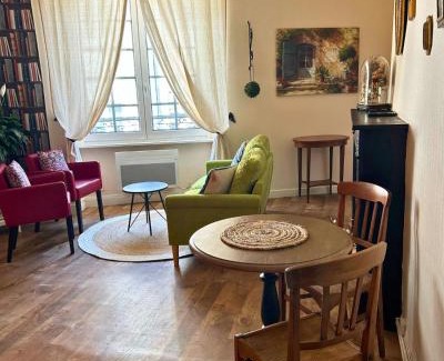 La Charite-sur-Loire Apartment | Appartement au coeur de la ville