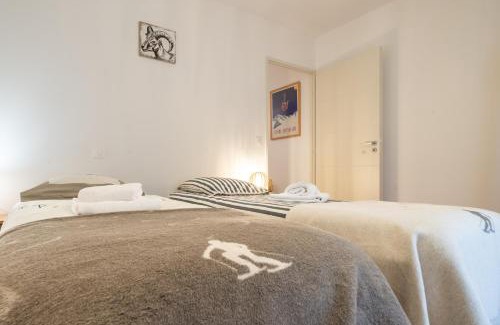 Monetier-les-Bains Apartment | Appartement La Marmotte à Monetier grande terrasse