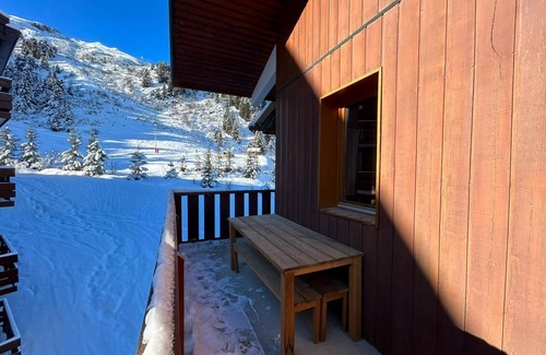 Meribel-Mottaret Apartment | Appartement on the slopes in Méribel Mottaret