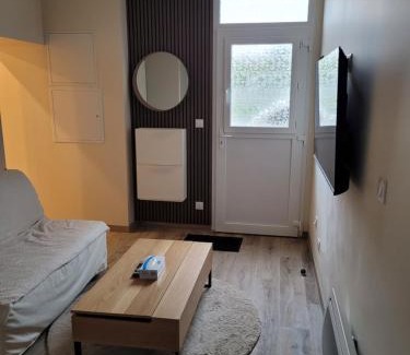 Saint-Martin-Longueau Apartment | Appartement cosy 2