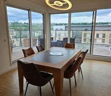 La Varenne Saint-Hilaire Apartment | Appartement neuf en duplex