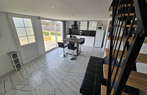 Priay Apartment | Appartement guy