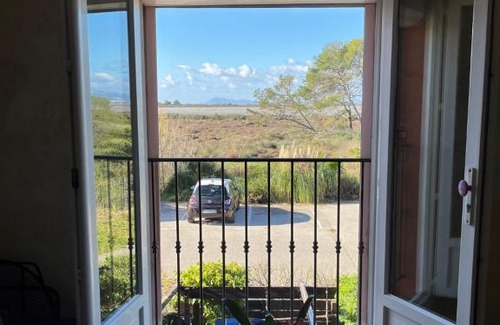 Giens Apartment | Appartement Hyères - La Bergerie 200m plage Calme Vue nature 1 chambre 4 personnes Parking - Erica