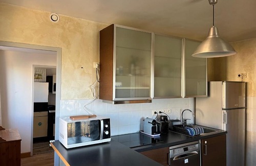 Giens Apartment | Appartement Hyères - La Bergerie 200m plage Calme Vue nature 1 chambre 4 personnes Parking - Erica