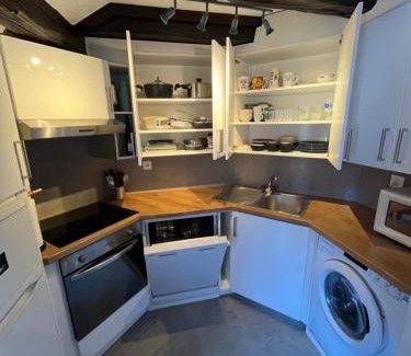 Neuchatel Apartment | Appartement hyper centre de Neuchâtel tout confort