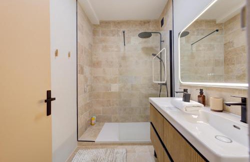 Tours City Centre Apartment | Appartement hyper centre - 6V - 2 Chambres - Wifi