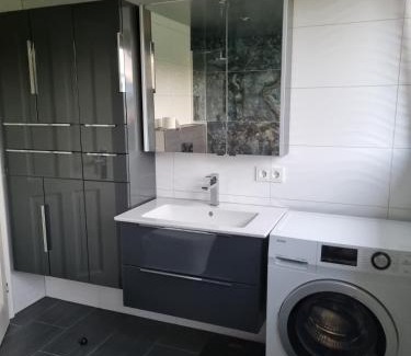 Moers Apartment | Appartement im weißen Haus