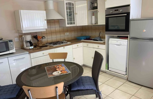 Louannec House | Appartement Indépendant Dans une Propriété au Calme