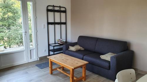 Velleron Apartment | Appartement indépendant dans maison individuelle