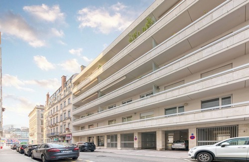 Carnot - Gailleton Apartment | Appartement Isola, climatisé et parking privé - Welkeys