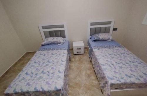 Imzouren Apartment | appartement joliment meublé pour 6 personnes à Imzouren