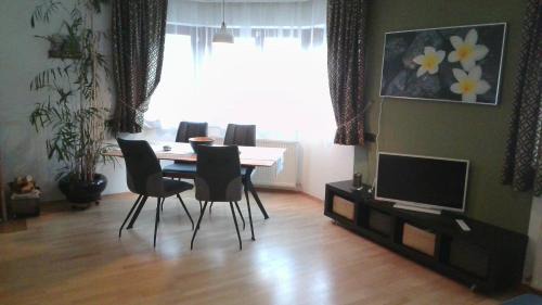 Axams Apartment | Appartement July