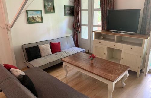 Scoury Apartment | Appartement L Eiffel