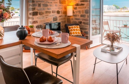 Larmor-Plage Apartment | Appartement Larmor-Plage, 2 pièces, 2 personnes - FR-1-349-73