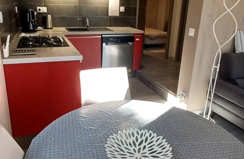 Ribiers Apartment | Appartement Lavande sur Jardin Entre Sisteron et Gorges de la Méouge