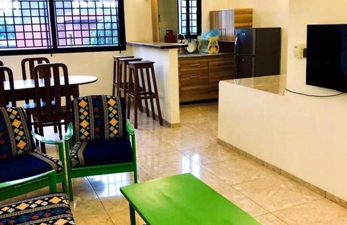 Porto-Novo Apartment | Appartement lumineux avec balcon à Porto-Novo, 65 m²