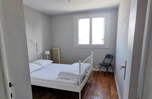 Lannemezan Apartment | Appartement Lumineux vue Pic du Midi