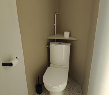 Quartier de France Apartment | Appartement lumineux refait à neuf, cœur de ville