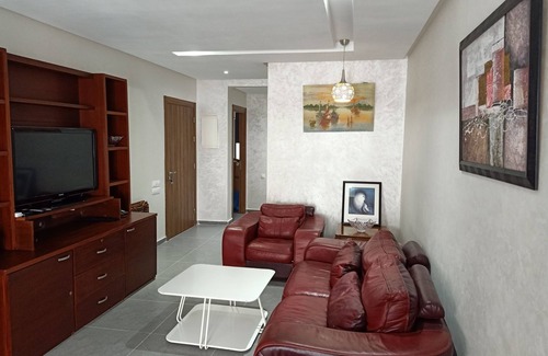 Harhoura Apartment | Appartement Luxe.piscine et Plage Sable D'or
