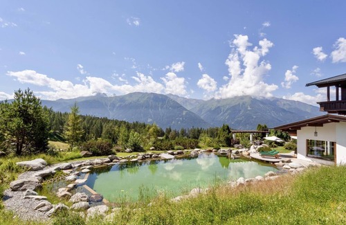 Mosern House | Appartement mit Himmelbett - Hotel Garni Lärchenhof Natur