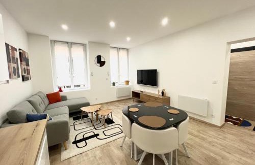 Saint-Roch - Badouillere - Chavanelle Apartment | Appartement Moderne Centre-Ville