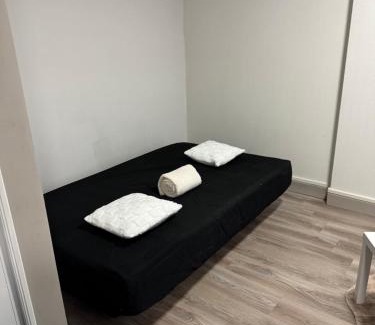 Aubusson Apartment | Appartement plein centre