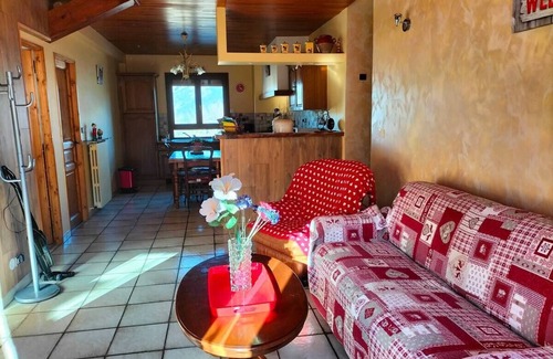 Embrun Apartment | Appartement Pour les Amoureux de la Nature: Lac, Plan D'eau, Randos en Montagne