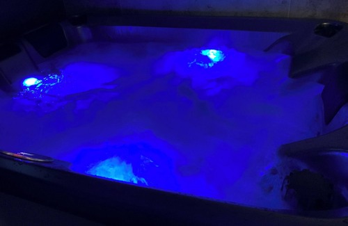 Montelimar House | Appartement Prive - Avec Jacuzzi Privatif