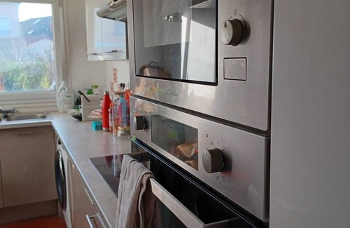 Villejuif Apartment | Appartement, Proche Paris, Calme, Avec Jardins. Idéal Famille
