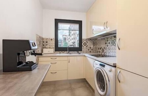 Saint - Michel Apartment | Appartement résidence sécurisée, Terrasse privée et Parking, T2 résidence sécurisée, Terrasse privée