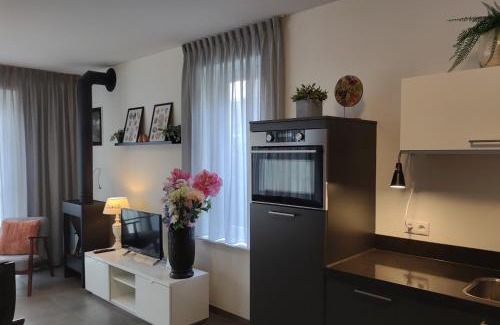 Dishoek Apartment | 'APPARTEMENT RANDDUIN' Bed by the Sea