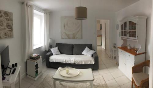 Kerlouet Apartment | Appartement RDC de maison principale